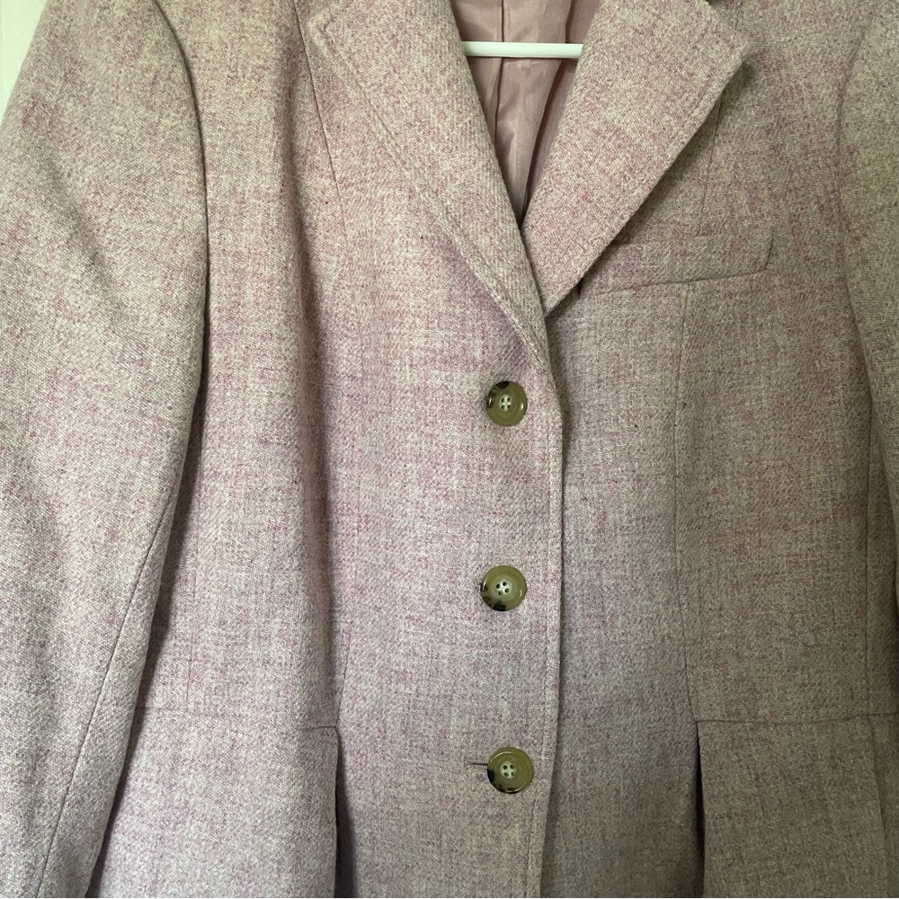 Gorgeous lavender wool tweed blazer from Talbots. Size 10. Perfect condition. - Picture 9 of 10